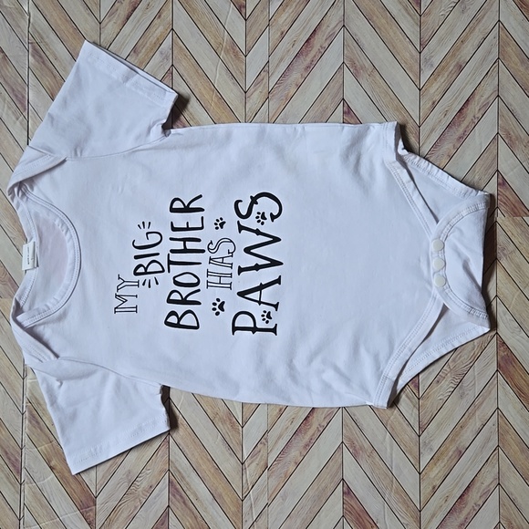 None Other - ​My Big Brother Has Paws Baby Onesie Funny Pet Sibling Bodysuit Gender Neutral